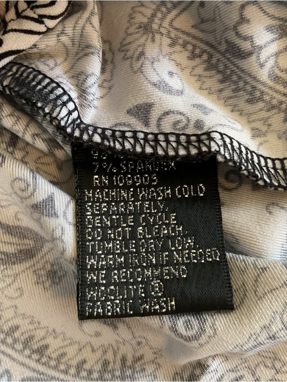 Essentials by Milano Black & White Knit Paisley Button-Down Shirt L - Picture 8 of 8